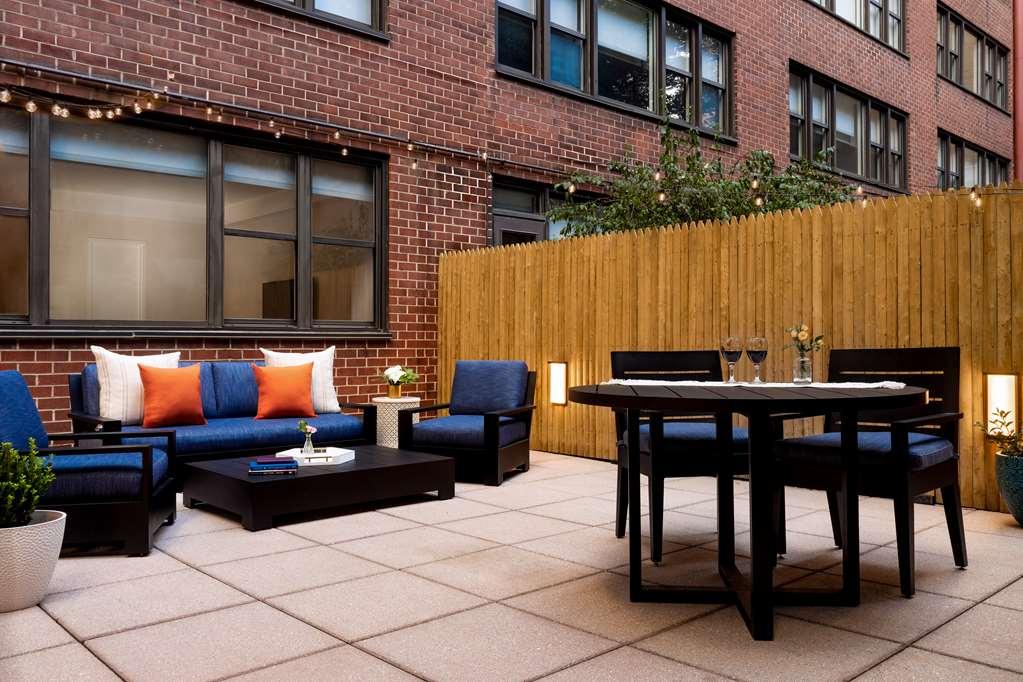 The Gardens Sonesta Es Suites New York Eksteriør bilde